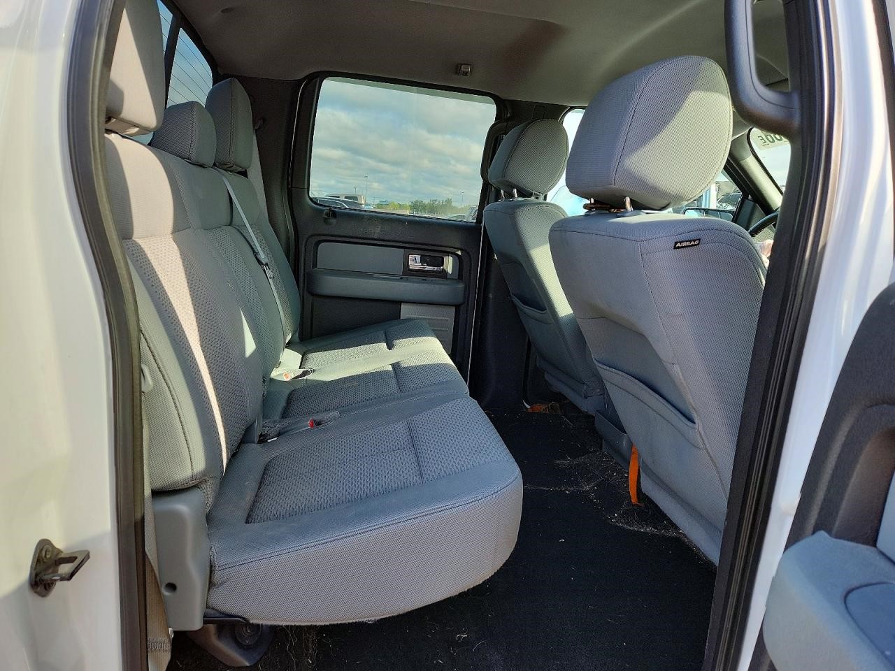 https://f005.backblazeb2.com/file/img-partshotlines-com/Inventory/MA734/Vehicle/23971_09.jpg
