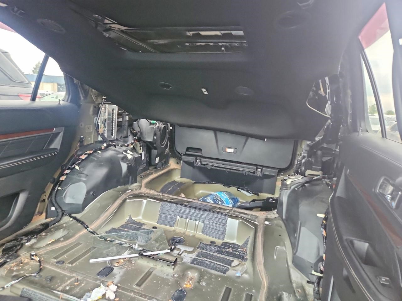 https://f005.backblazeb2.com/file/img-partshotlines-com/Inventory/MA734/Vehicle/23972_09.jpg