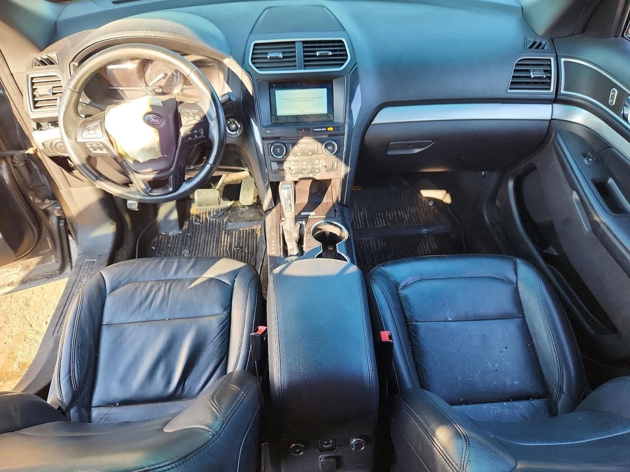 https://f005.backblazeb2.com/file/img-partshotlines-com/Inventory/MA734/Vehicle/23976_08.jpg