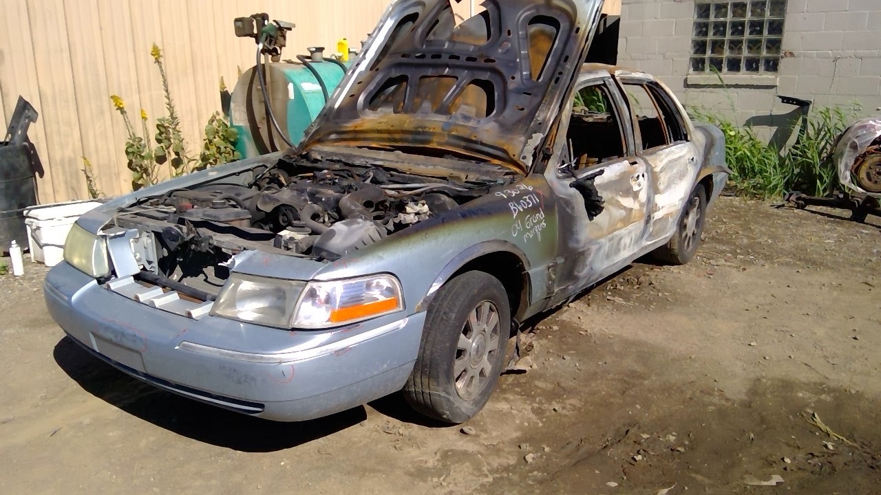 https://f005.backblazeb2.com/file/img-partshotlines-com/Inventory/MA734/Vehicle/23992_01.jpg