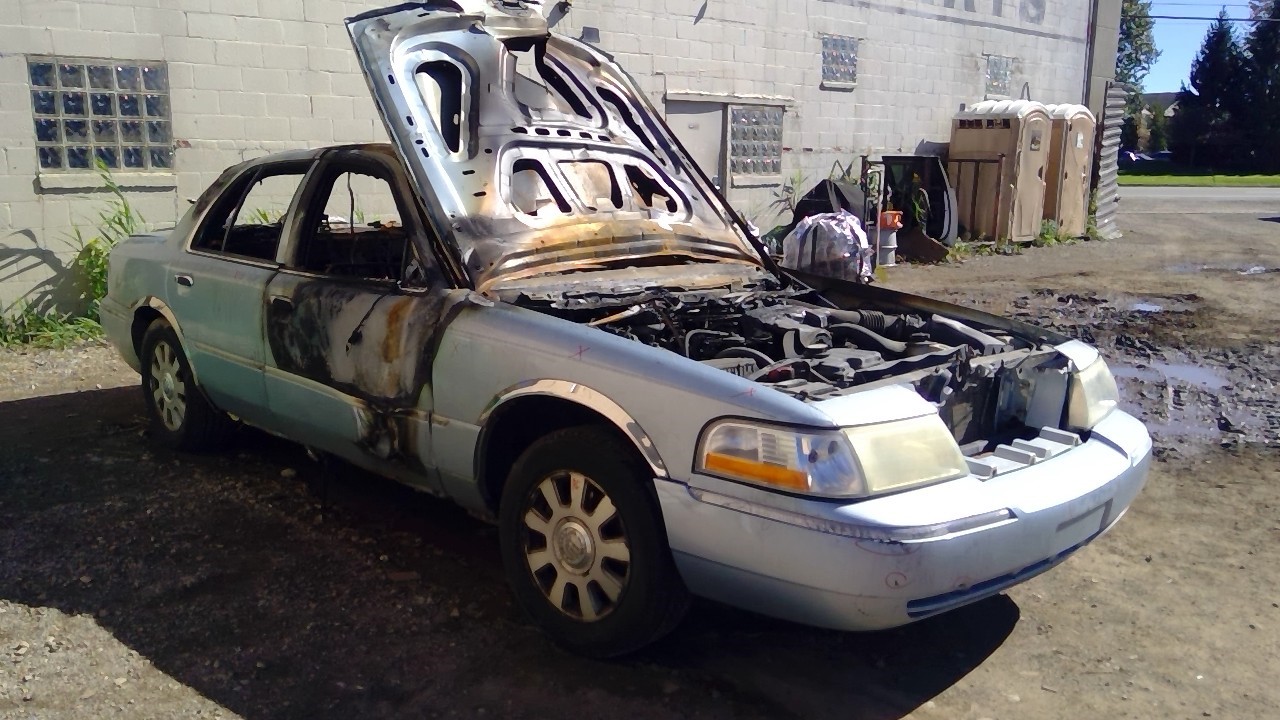 https://f005.backblazeb2.com/file/img-partshotlines-com/Inventory/MA734/Vehicle/23992_04.jpg