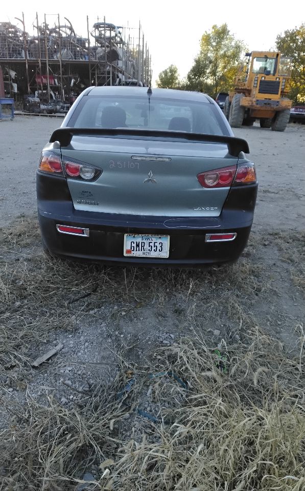 https://f005.backblazeb2.com/file/img-partshotlines-com/Inventory/MA743/Vehicle/45610_09.jpg