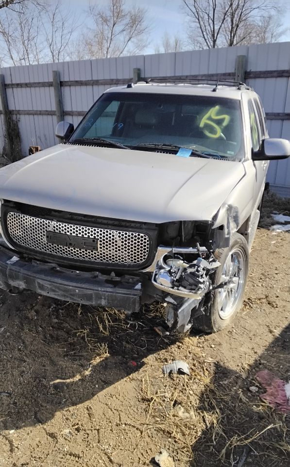 https://f005.backblazeb2.com/file/img-partshotlines-com/Inventory/MA743/Vehicle/45884_07.jpg
