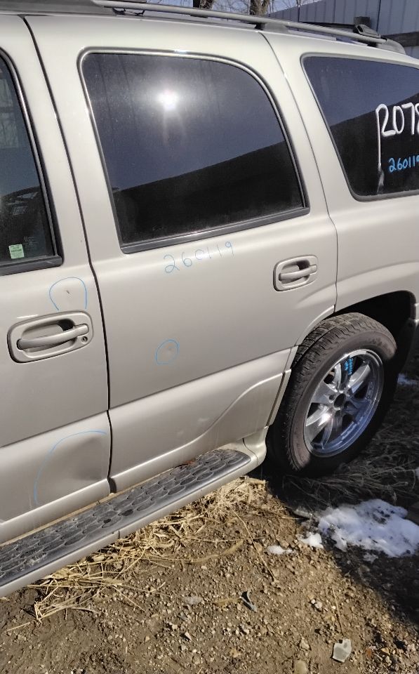 https://f005.backblazeb2.com/file/img-partshotlines-com/Inventory/MA743/Vehicle/45884_11.jpg