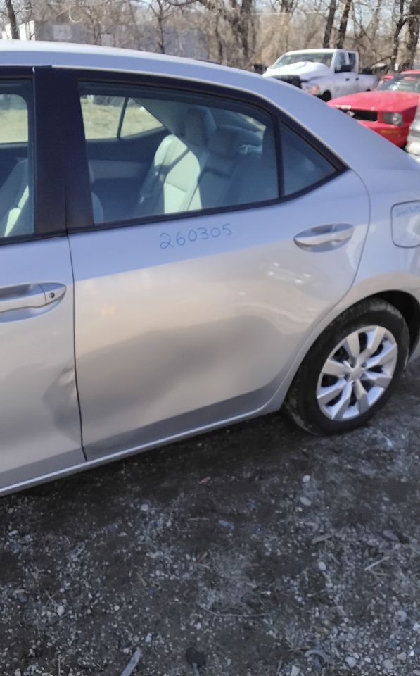https://f005.backblazeb2.com/file/img-partshotlines-com/Inventory/MA743/Vehicle/46046_07.jpg