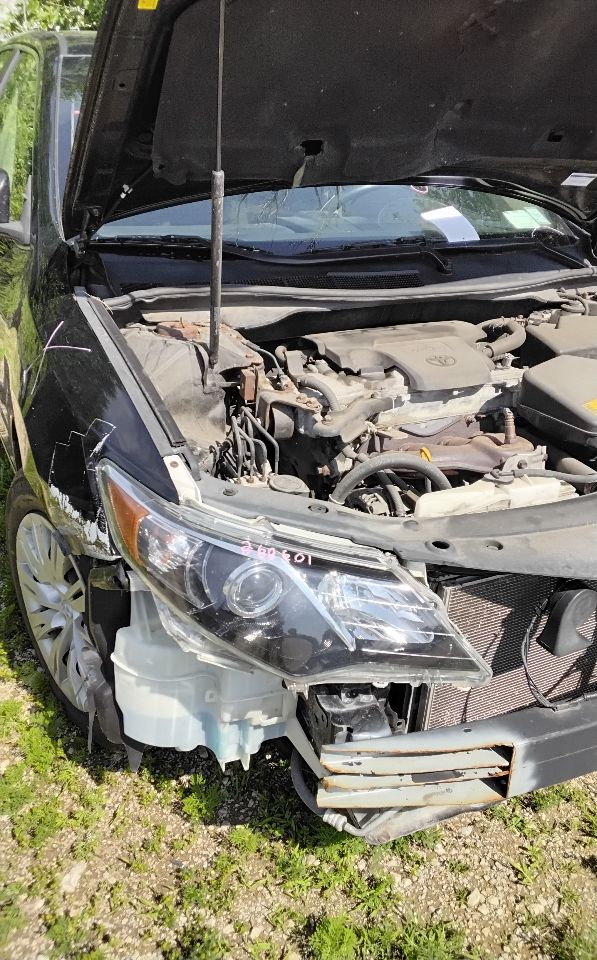 https://f005.backblazeb2.com/file/img-partshotlines-com/Inventory/MA743/Vehicle/46392_25.jpg
