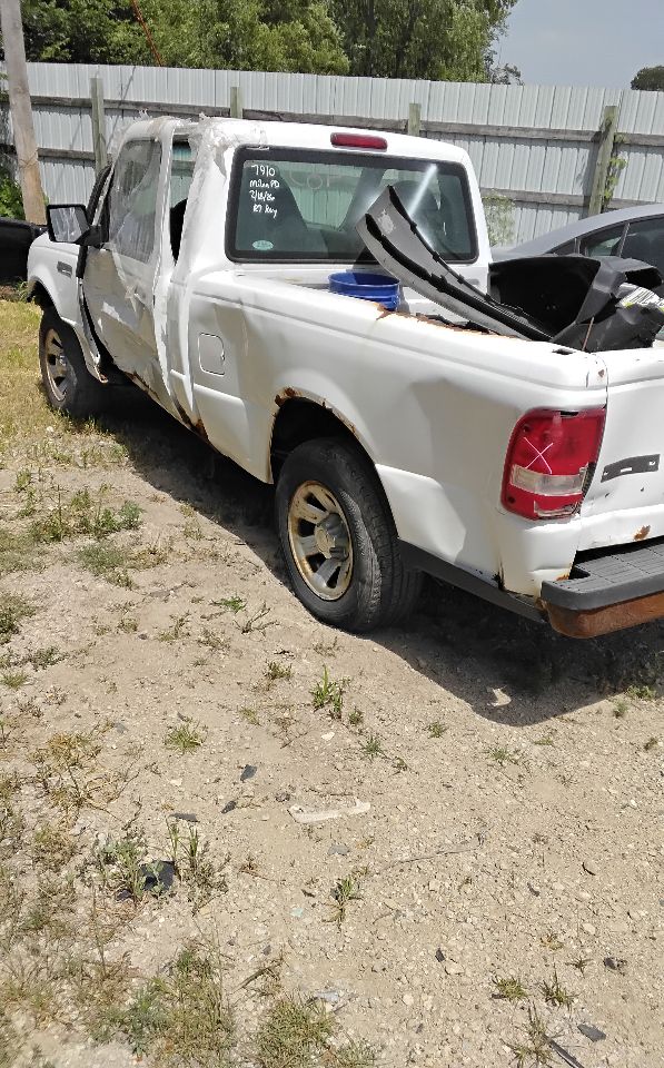 https://f005.backblazeb2.com/file/img-partshotlines-com/Inventory/MA743/Vehicle/46499_07.jpg