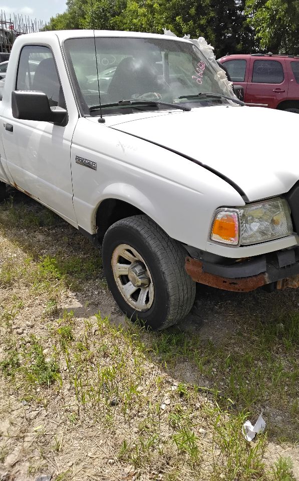 https://f005.backblazeb2.com/file/img-partshotlines-com/Inventory/MA743/Vehicle/46499_11.jpg