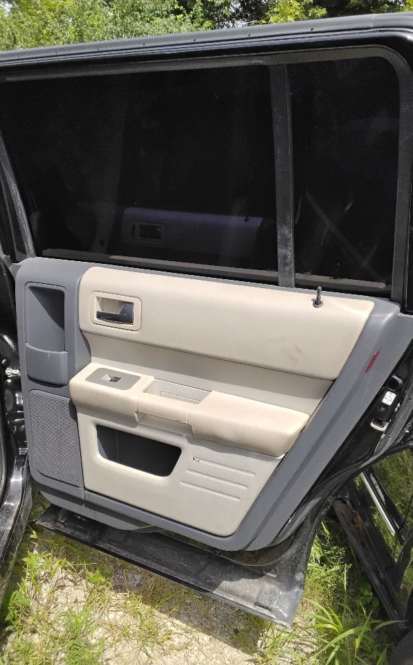 https://f005.backblazeb2.com/file/img-partshotlines-com/Inventory/MA743/Vehicle/46525_10.jpg