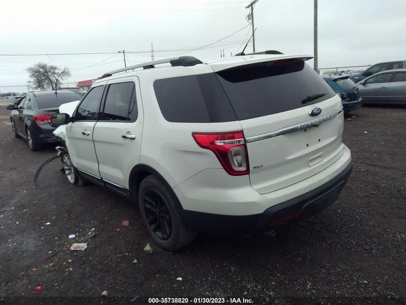 https://f005.backblazeb2.com/file/img-partshotlines-com/Inventory/MA753/Vehicle/11583_03.jpg
