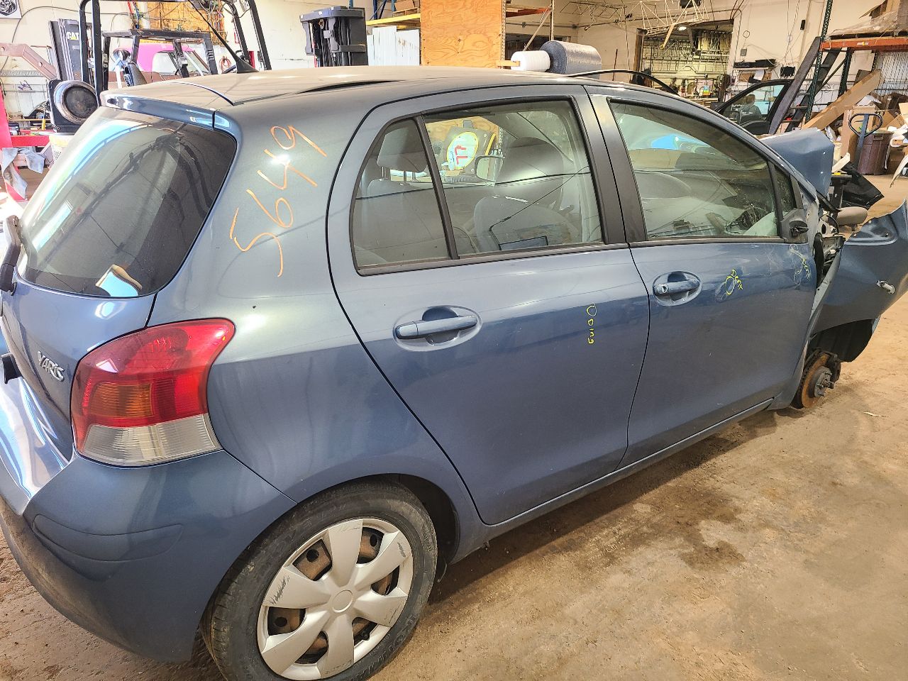 https://f005.backblazeb2.com/file/img-partshotlines-com/Inventory/MA768/Vehicle/5121_01.jpg
