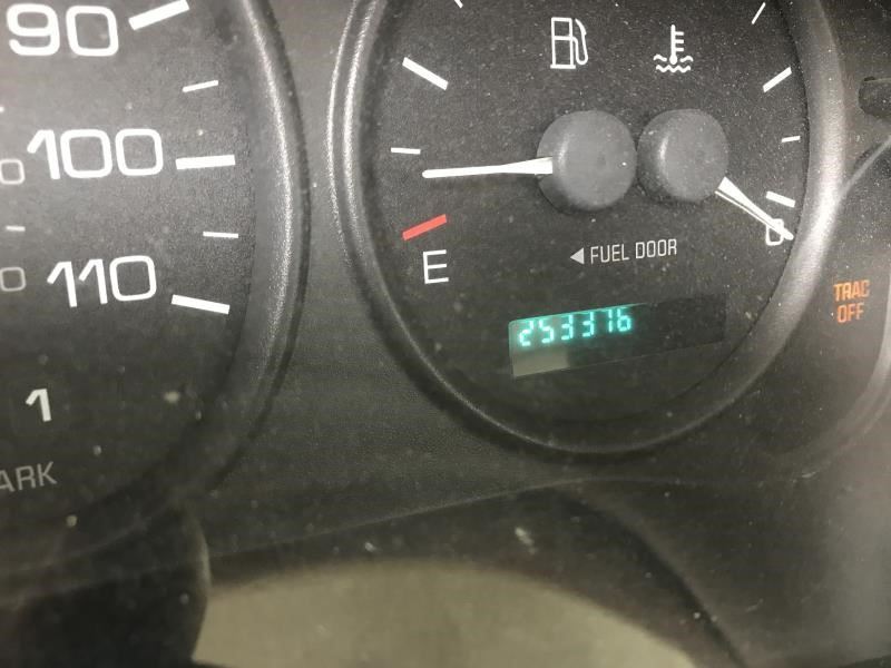 https://f005.backblazeb2.com/file/img-partshotlines-com/Inventory/MA79/Vehicle/53744_08.jpg