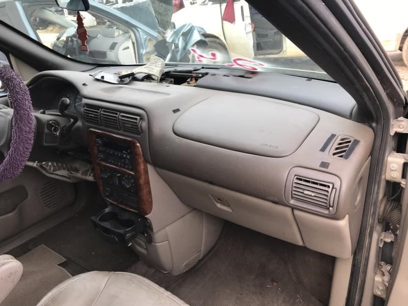 https://f005.backblazeb2.com/file/img-partshotlines-com/Inventory/MA79/Vehicle/53744_12.jpg