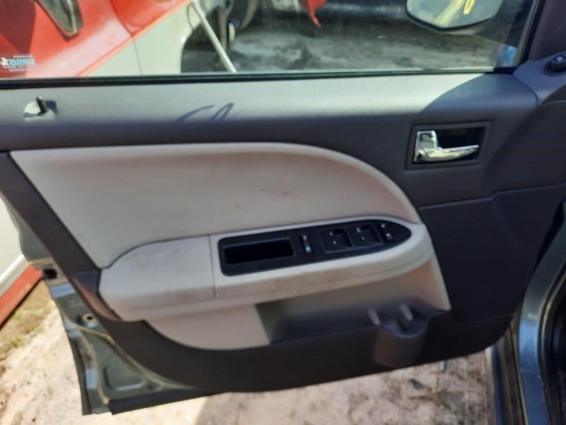 https://f005.backblazeb2.com/file/img-partshotlines-com/Inventory/MA79/Vehicle/60121_09.jpg