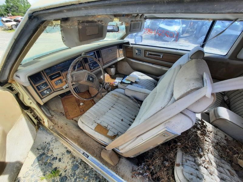 https://f005.backblazeb2.com/file/img-partshotlines-com/Inventory/MA79/Vehicle/61570_09.jpg