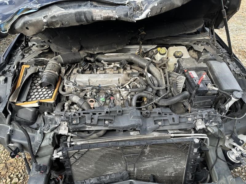 https://f005.backblazeb2.com/file/img-partshotlines-com/Inventory/MA79/Vehicle/67410_07.jpg