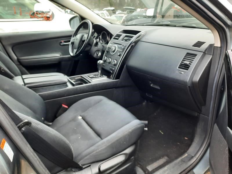 https://f005.backblazeb2.com/file/img-partshotlines-com/Inventory/MA79/Vehicle/67498_08.jpg