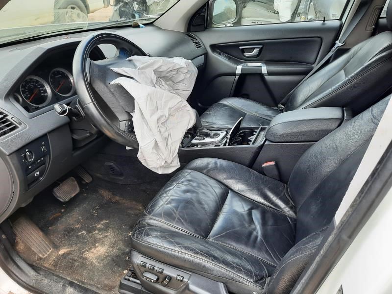 https://f005.backblazeb2.com/file/img-partshotlines-com/Inventory/MA79/Vehicle/68371_07.jpg