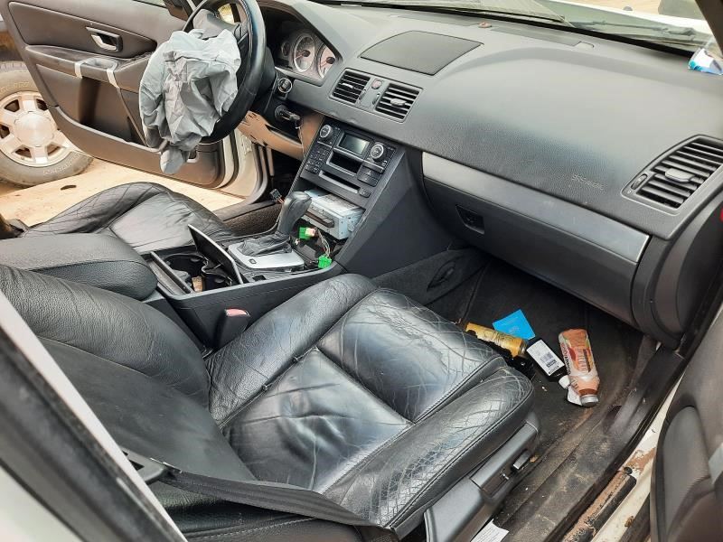 https://f005.backblazeb2.com/file/img-partshotlines-com/Inventory/MA79/Vehicle/68371_10.jpg