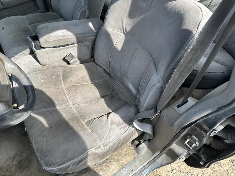 https://f005.backblazeb2.com/file/img-partshotlines-com/Inventory/MA79/Vehicle/69638_11.jpg