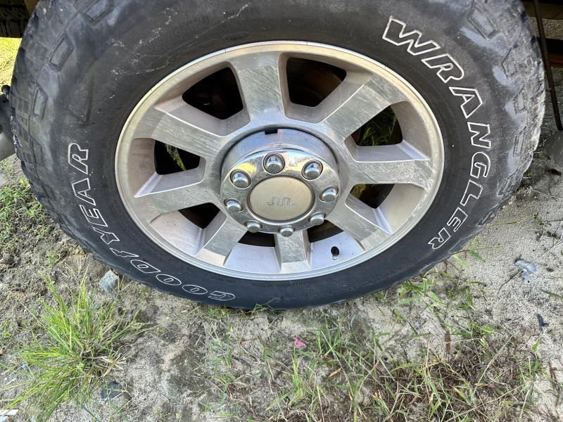 https://f005.backblazeb2.com/file/img-partshotlines-com/Inventory/MA79/Vehicle/70534_07.jpg