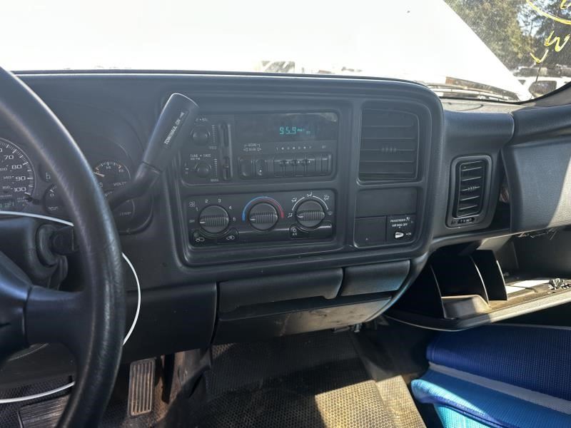 https://f005.backblazeb2.com/file/img-partshotlines-com/Inventory/MA79/Vehicle/70951_11.jpg