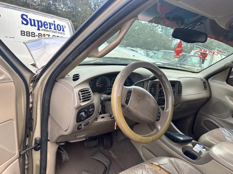 https://f005.backblazeb2.com/file/img-partshotlines-com/Inventory/MA79/Vehicle/70974_11.jpg