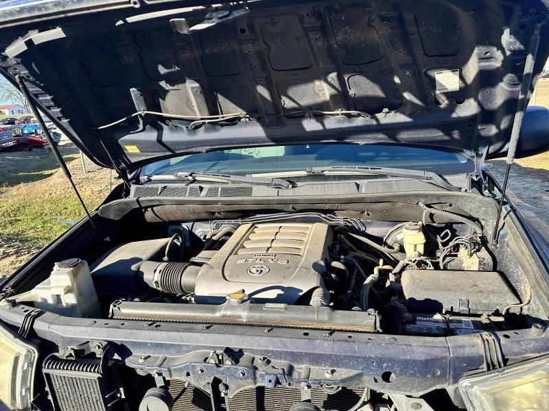 https://f005.backblazeb2.com/file/img-partshotlines-com/Inventory/MA79/Vehicle/71348_07.jpg