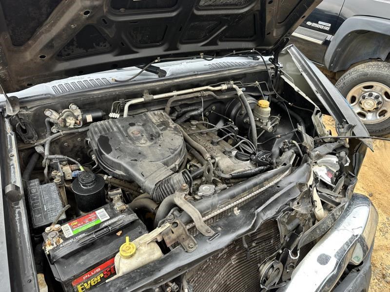 https://f005.backblazeb2.com/file/img-partshotlines-com/Inventory/MA79/Vehicle/71540_07.jpg