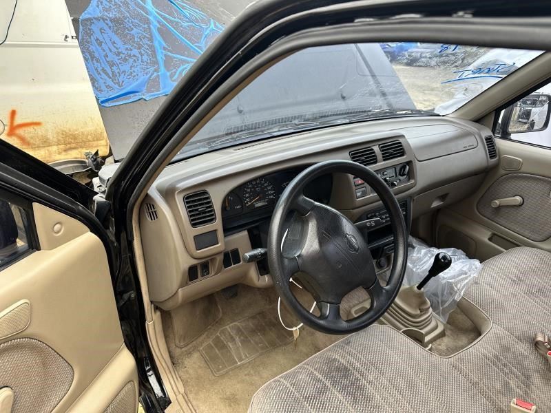 https://f005.backblazeb2.com/file/img-partshotlines-com/Inventory/MA79/Vehicle/71540_10.jpg
