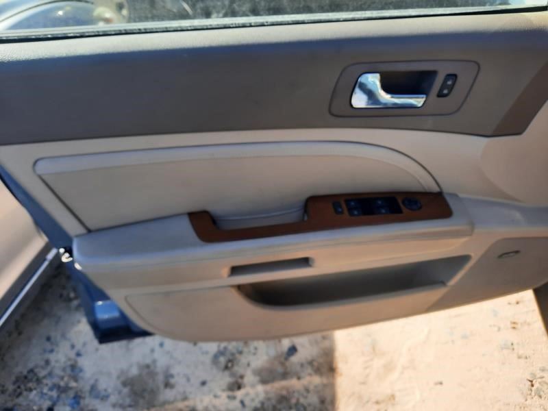 https://f005.backblazeb2.com/file/img-partshotlines-com/Inventory/MA79/Vehicle/72128_08.jpg