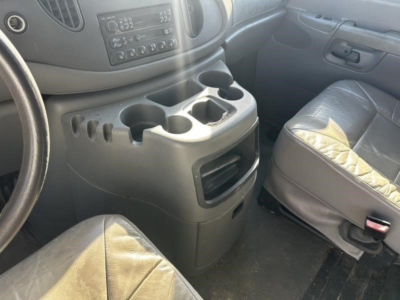 https://f005.backblazeb2.com/file/img-partshotlines-com/Inventory/MA79/Vehicle/72477_12.jpg