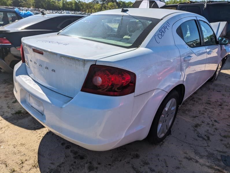 https://f005.backblazeb2.com/file/img-partshotlines-com/Inventory/MA79/Vehicle/72739_11.jpg