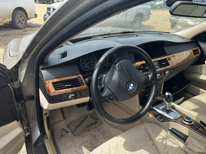 https://f005.backblazeb2.com/file/img-partshotlines-com/Inventory/MA79/Vehicle/73224_09.jpg