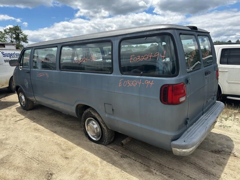 https://f005.backblazeb2.com/file/img-partshotlines-com/Inventory/MA79/Vehicle/73461_06.jpg