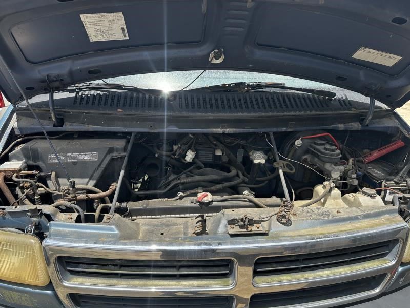 https://f005.backblazeb2.com/file/img-partshotlines-com/Inventory/MA79/Vehicle/73461_07.jpg