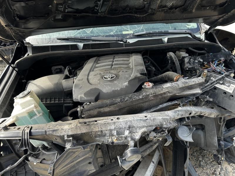 https://f005.backblazeb2.com/file/img-partshotlines-com/Inventory/MA79/Vehicle/74218_07.jpg
