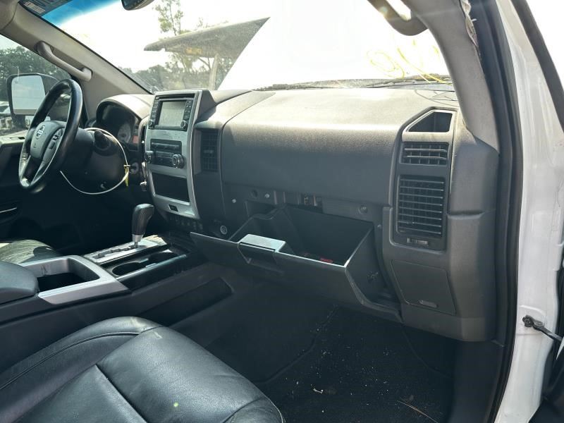 https://f005.backblazeb2.com/file/img-partshotlines-com/Inventory/MA79/Vehicle/74254_12.jpg
