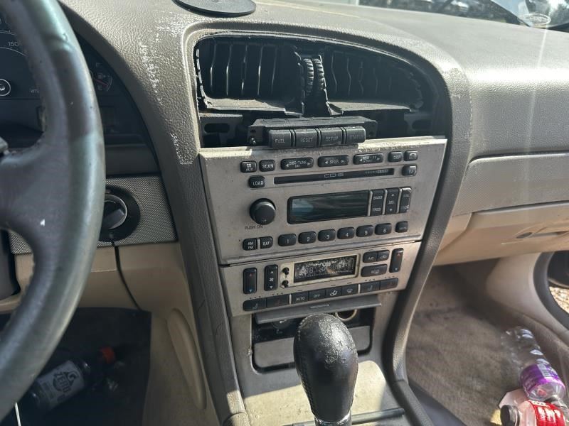 https://f005.backblazeb2.com/file/img-partshotlines-com/Inventory/MA79/Vehicle/74260_11.jpg