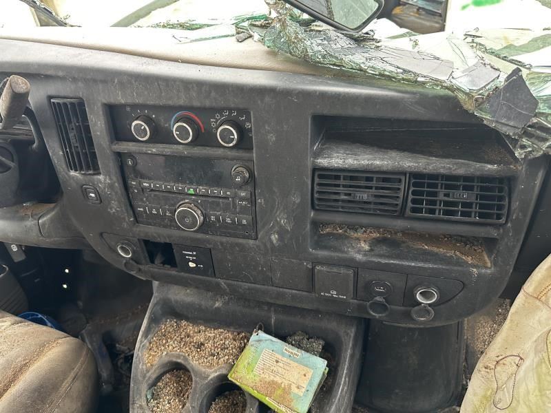 https://f005.backblazeb2.com/file/img-partshotlines-com/Inventory/MA79/Vehicle/74800_10.jpg