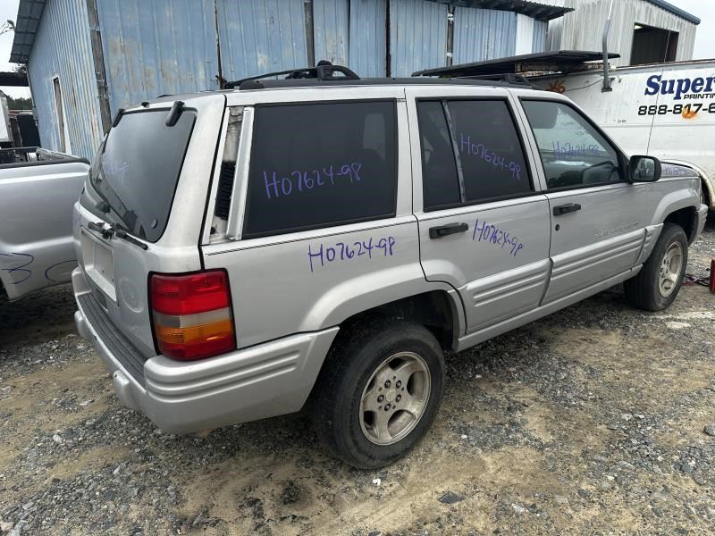 https://f005.backblazeb2.com/file/img-partshotlines-com/Inventory/MA79/Vehicle/74812_04.jpg