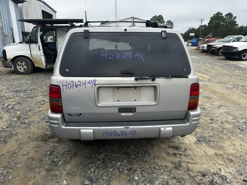 https://f005.backblazeb2.com/file/img-partshotlines-com/Inventory/MA79/Vehicle/74812_05.jpg