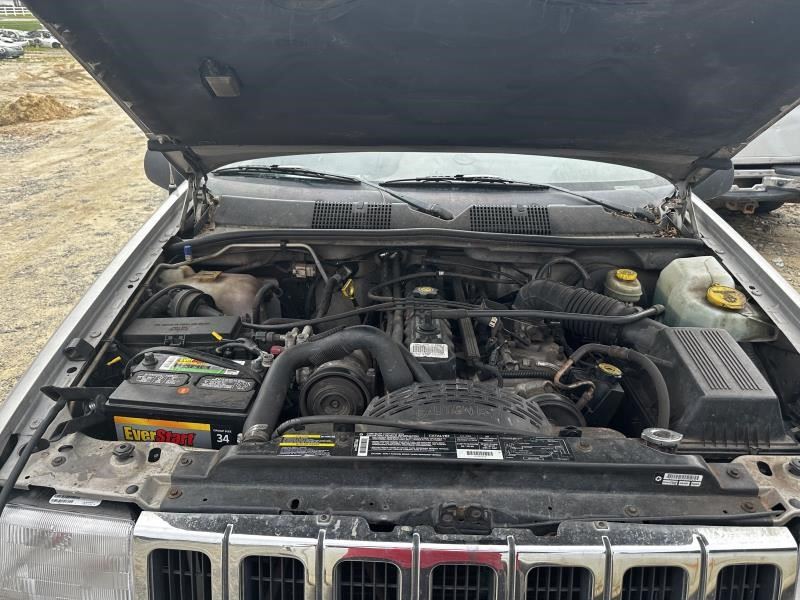 https://f005.backblazeb2.com/file/img-partshotlines-com/Inventory/MA79/Vehicle/74812_07.jpg