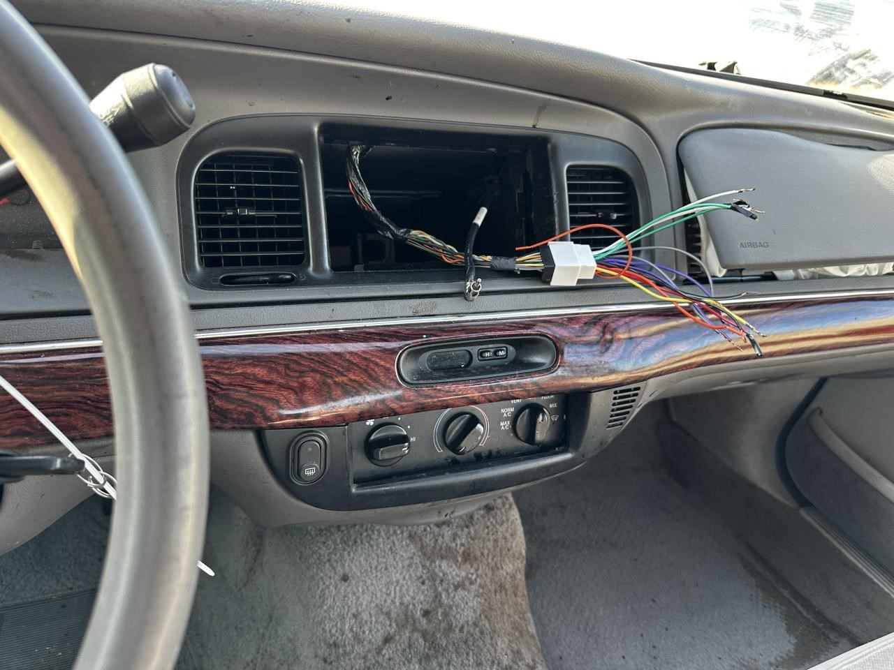 https://f005.backblazeb2.com/file/img-partshotlines-com/Inventory/MA79/Vehicle/75107_11.jpg