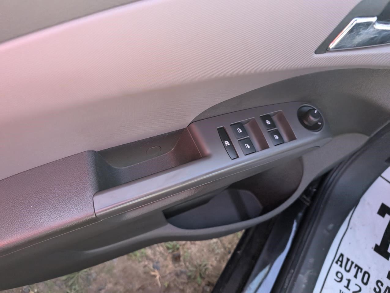 https://f005.backblazeb2.com/file/img-partshotlines-com/Inventory/MA79/Vehicle/75486_08.jpg