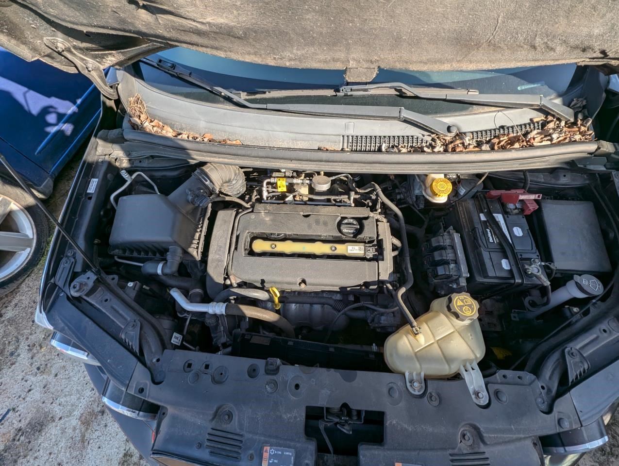 https://f005.backblazeb2.com/file/img-partshotlines-com/Inventory/MA79/Vehicle/75486_11.jpg