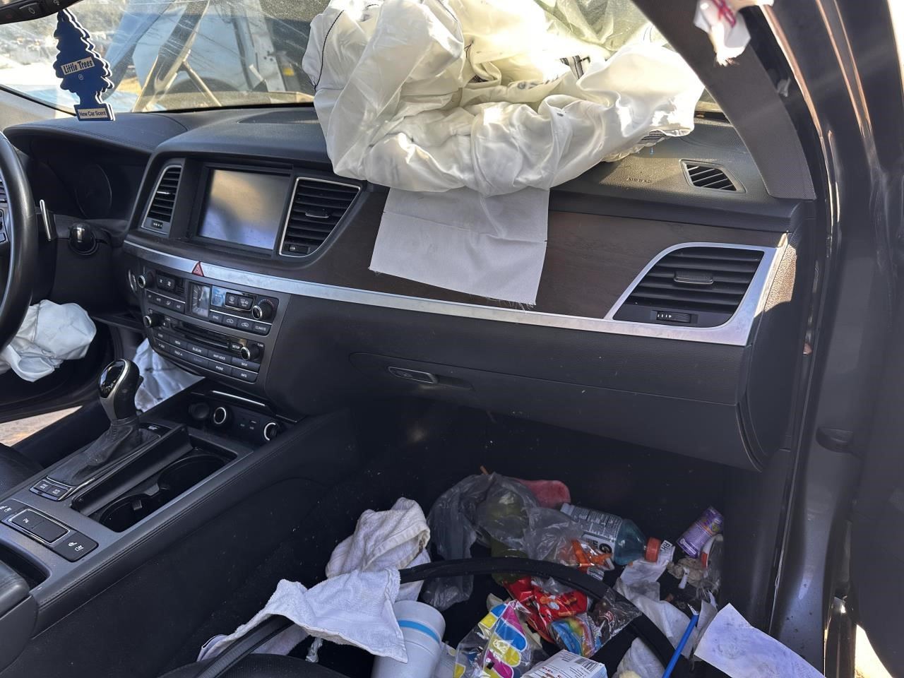 https://f005.backblazeb2.com/file/img-partshotlines-com/Inventory/MA79/Vehicle/75543_12.jpg