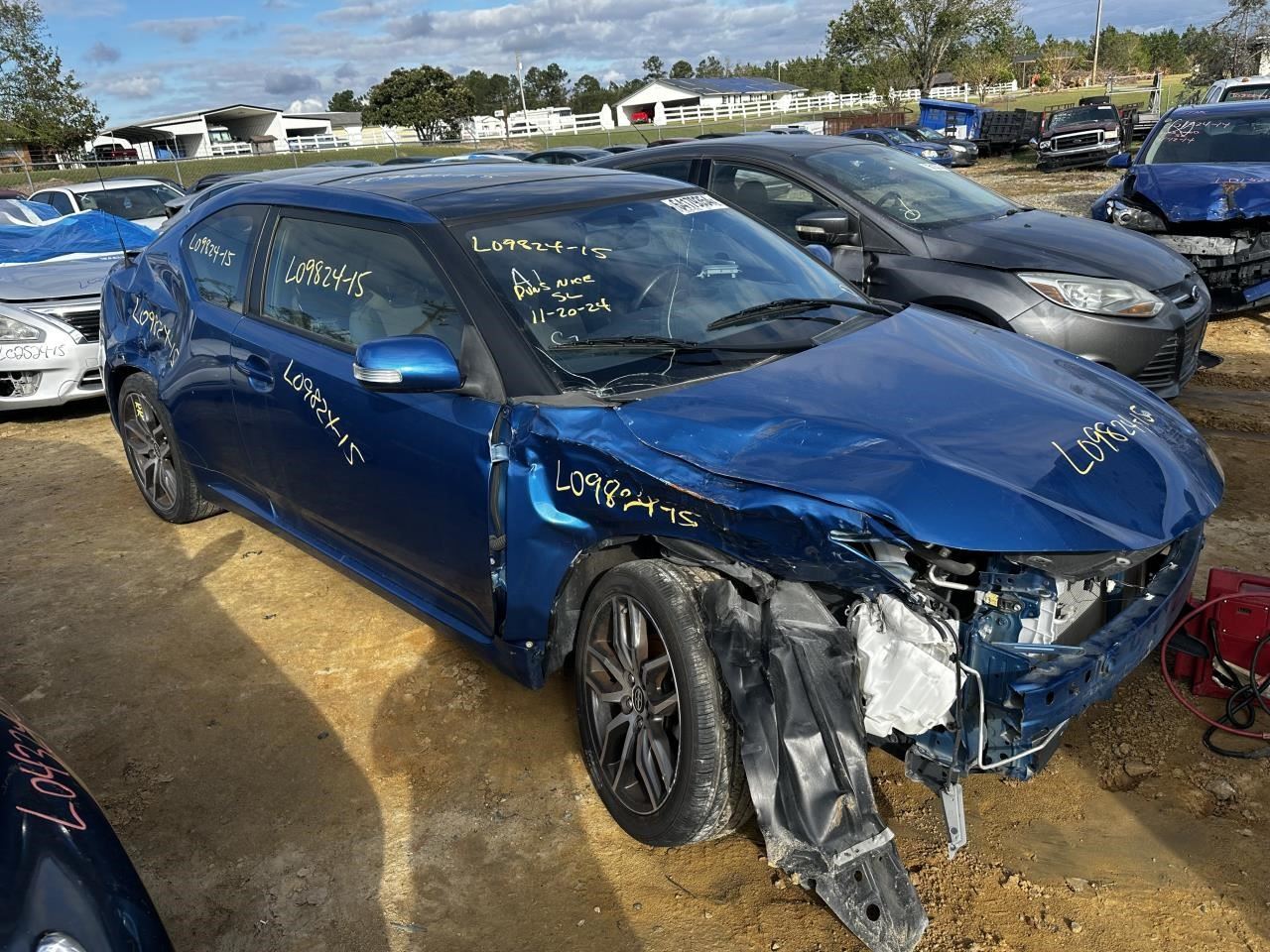 https://f005.backblazeb2.com/file/img-partshotlines-com/Inventory/MA79/Vehicle/75601_03.jpg