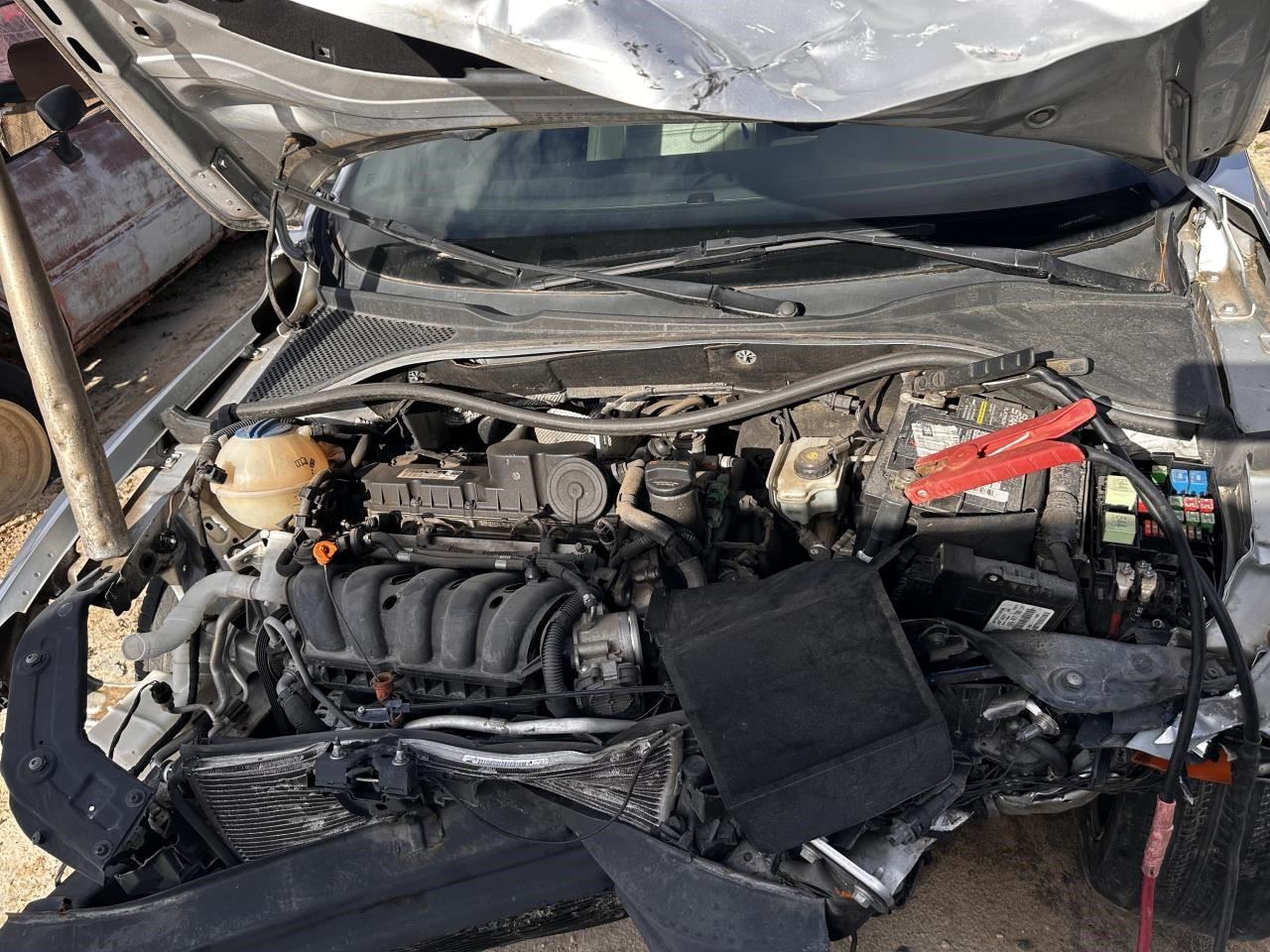https://f005.backblazeb2.com/file/img-partshotlines-com/Inventory/MA79/Vehicle/75674_07.jpg