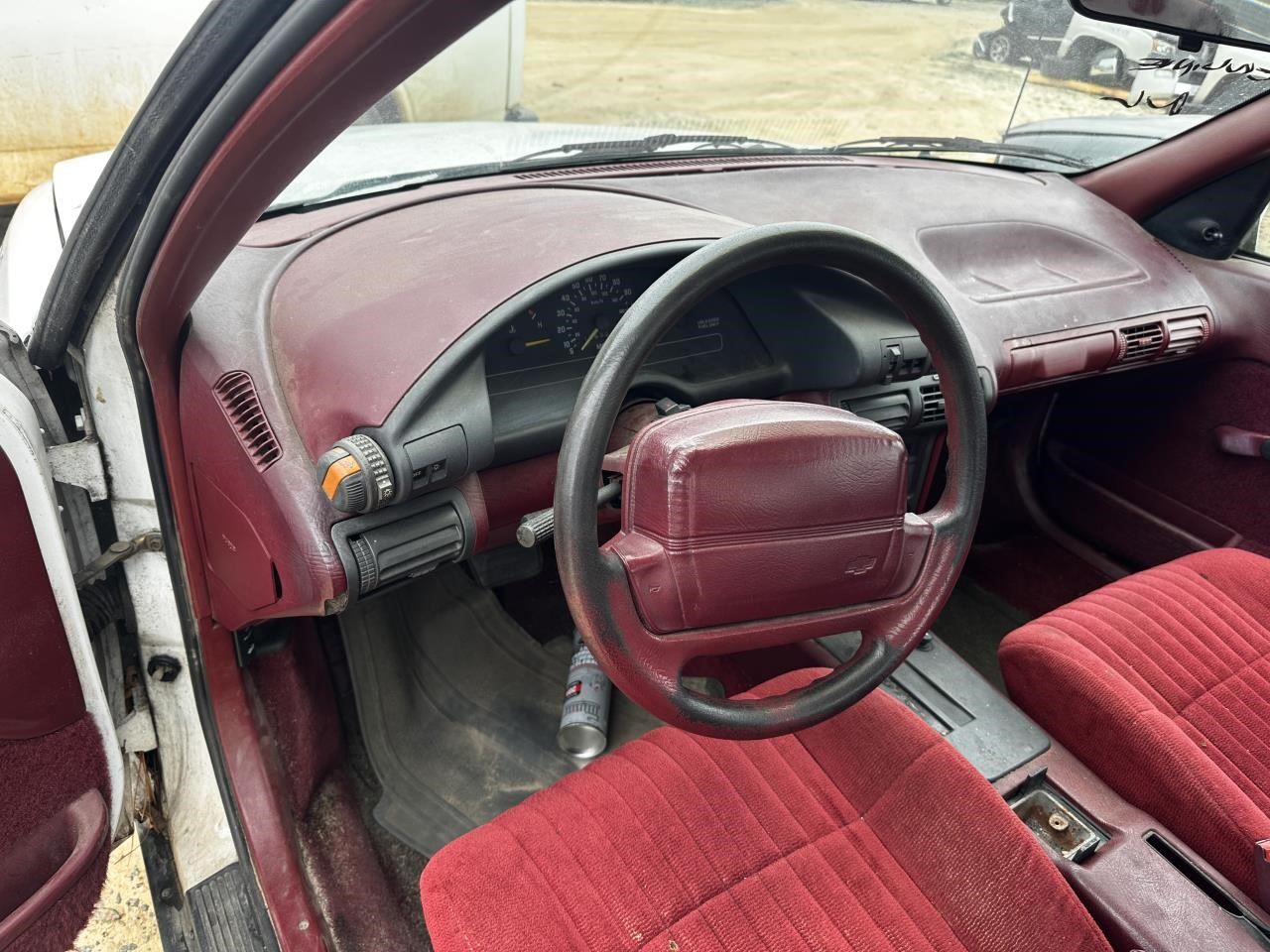 https://f005.backblazeb2.com/file/img-partshotlines-com/Inventory/MA79/Vehicle/76281_10.jpg